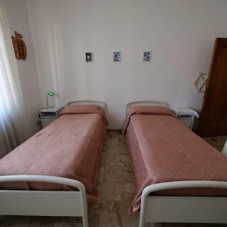 Flat Close To The Apartment *