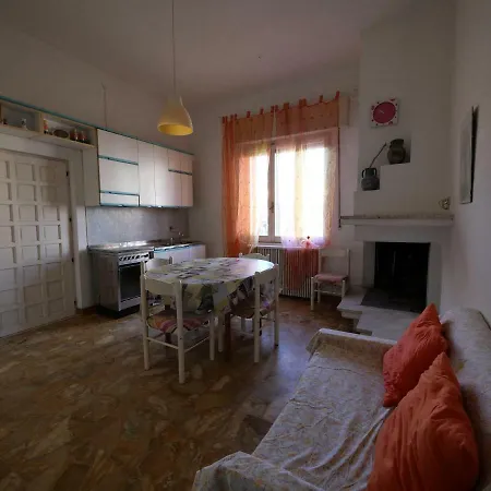 Apartment Flat Close To The *